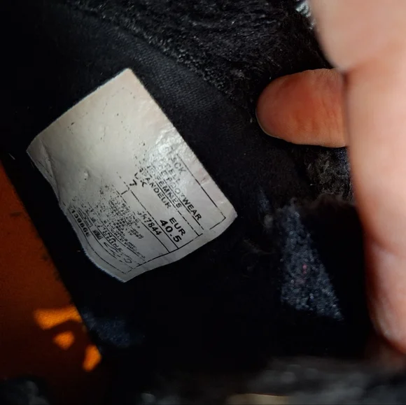 Merrell Winter Shoes - Picture 6 of 8